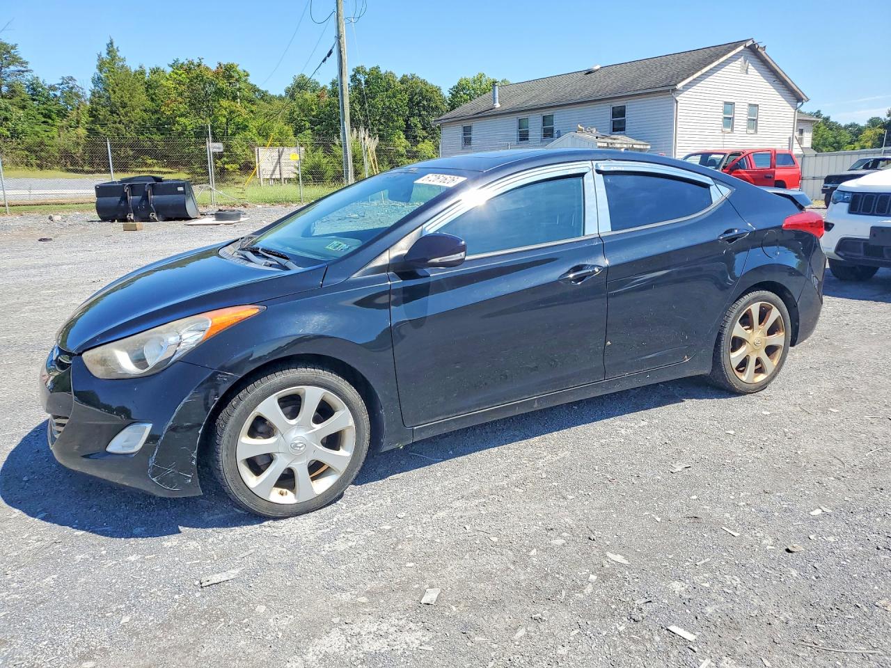 2013 HYUNDAI ELANTRA
