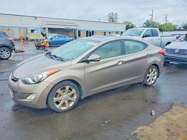 2012 HYUNDAI ELANTRA