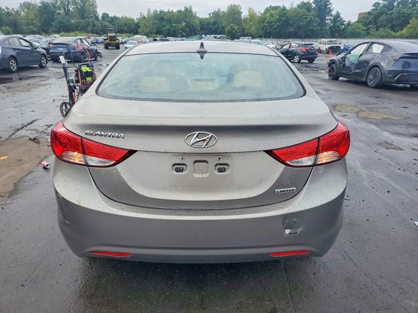 2012 HYUNDAI ELANTRA GLS(Middle grade)