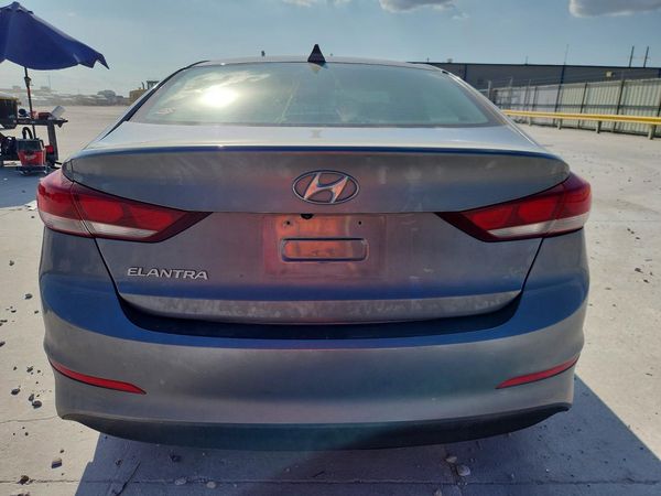 2018 HYUNDAI ELANTRA