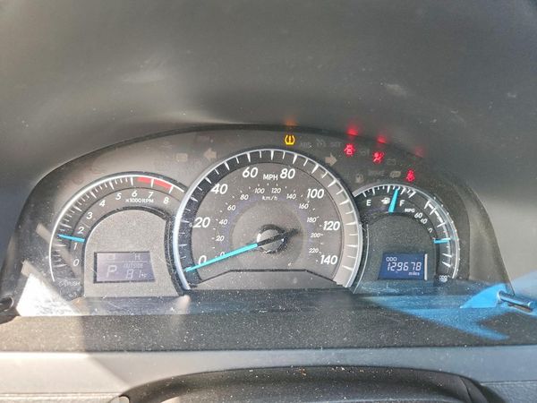 2012 TOYOTA CAMRY