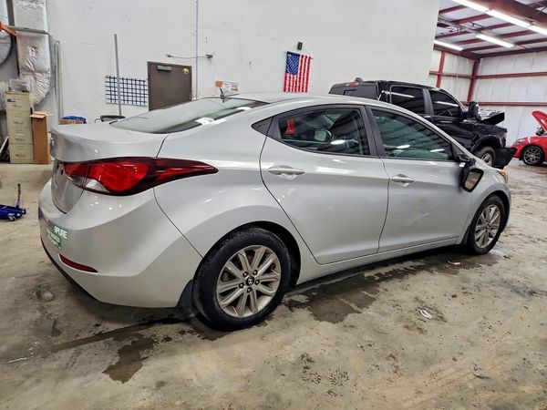 2016 HYUNDAI ELANTRA