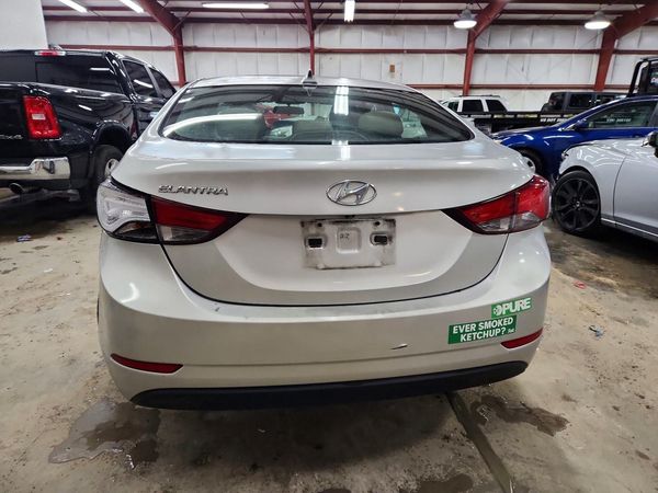 2016 HYUNDAI ELANTRA