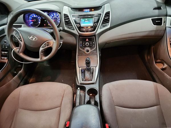 2016 HYUNDAI ELANTRA