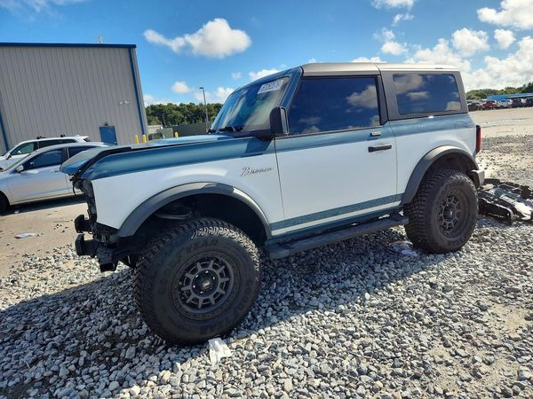 2021 FORD BRONCO