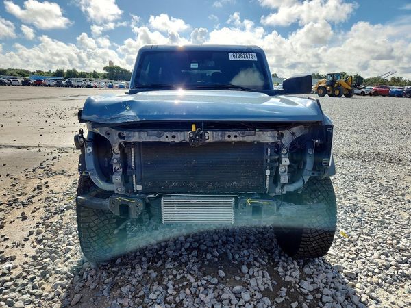 2021 FORD BRONCO