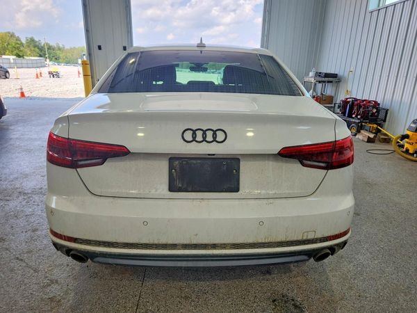 2017 AUDI A4 quattro Premium Plus