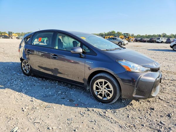 2017 TOYOTA PRIUS — Passenger 3/4