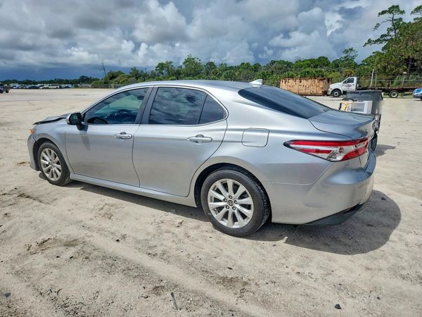 2020 TOYOTA CAMRY