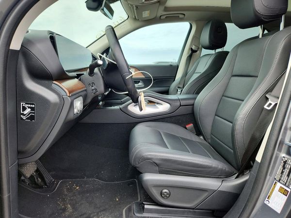 2025 MERCEDES-BENZ GLE