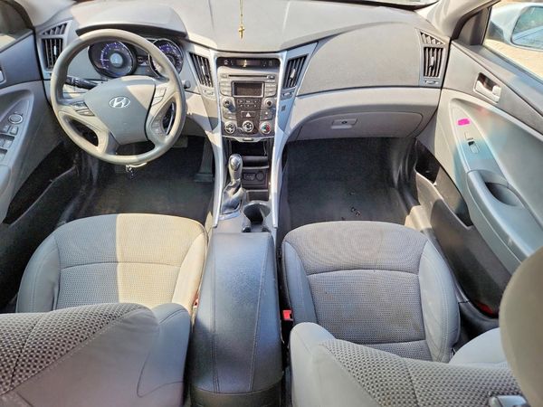 2014 HYUNDAI SONATA GLS/ GLS Popular