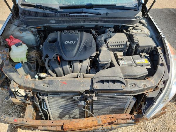 2014 HYUNDAI SONATA GLS/ GLS Popular
