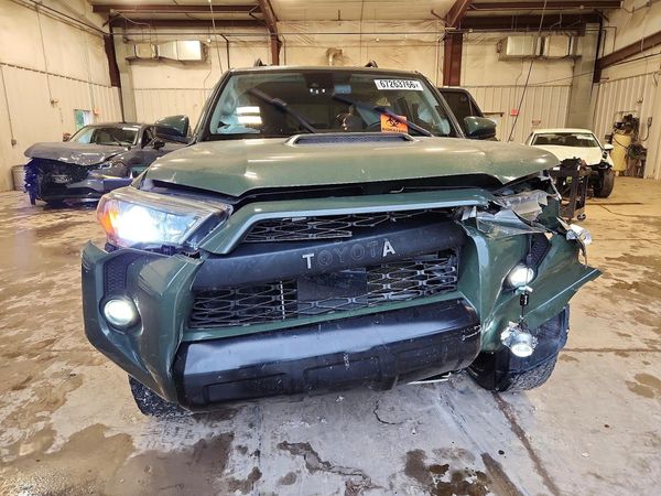 2020 TOYOTA 4RUNNER