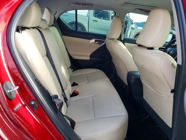 2013 LEXUS CT