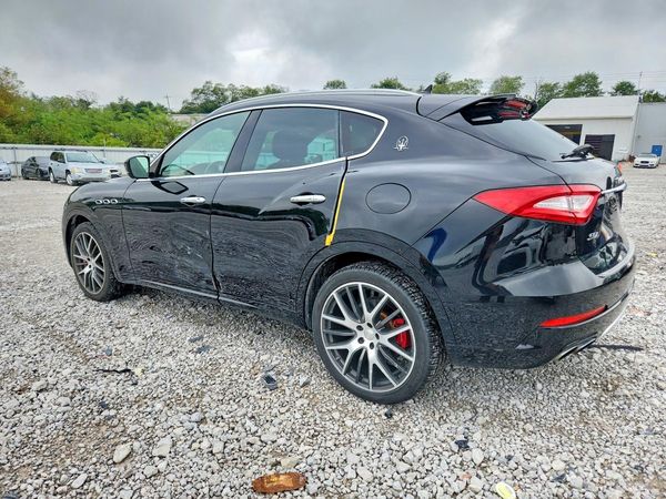 2017 MASERATI LEVANTE