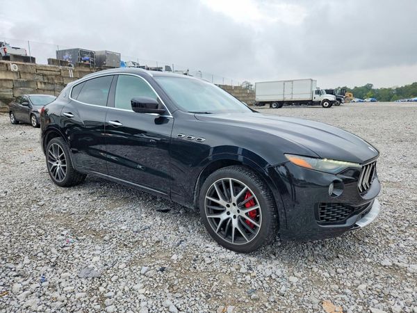 2017 MASERATI LEVANTE