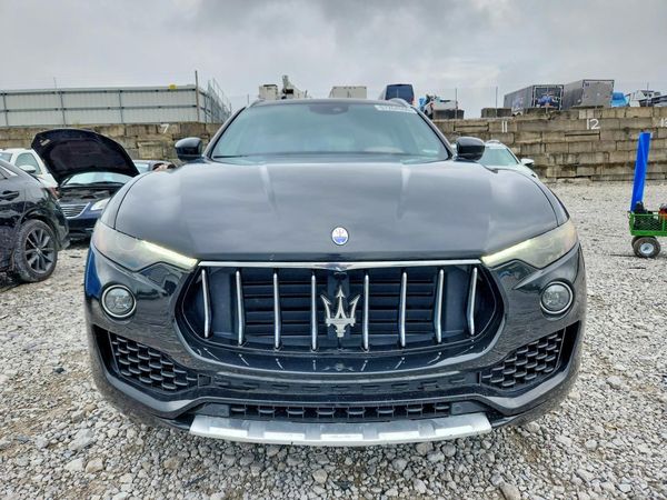 2017 MASERATI LEVANTE