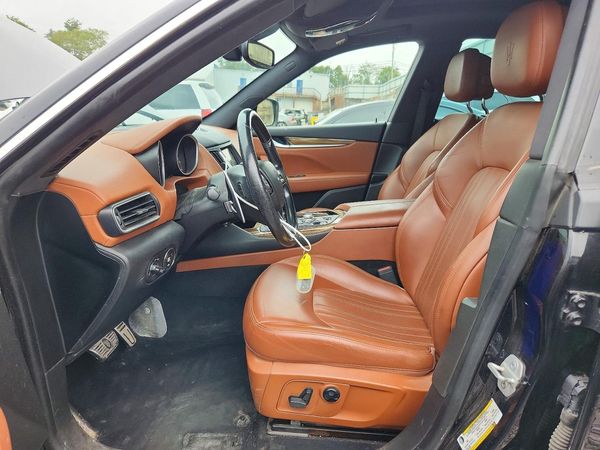 2017 MASERATI LEVANTE
