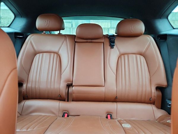 2017 MASERATI LEVANTE
