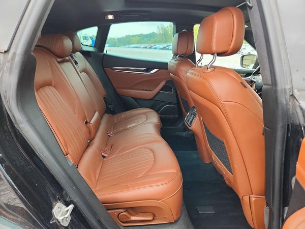 2017 MASERATI LEVANTE