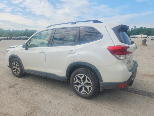 2021 SUBARU FORESTER