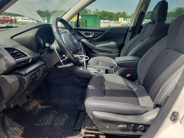 2021 SUBARU FORESTER