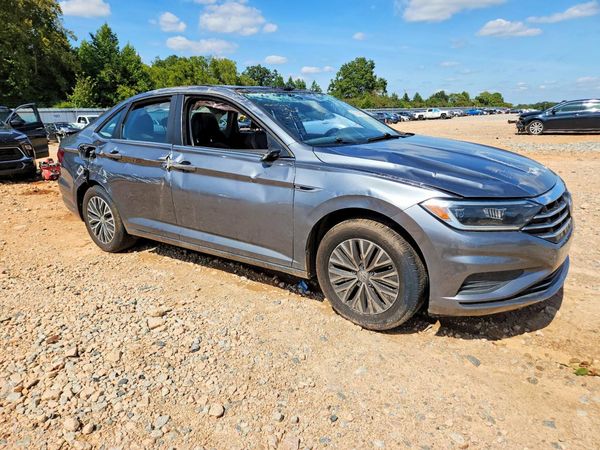 2019 VOLKSWAGEN JETTA — Passenger 3/4