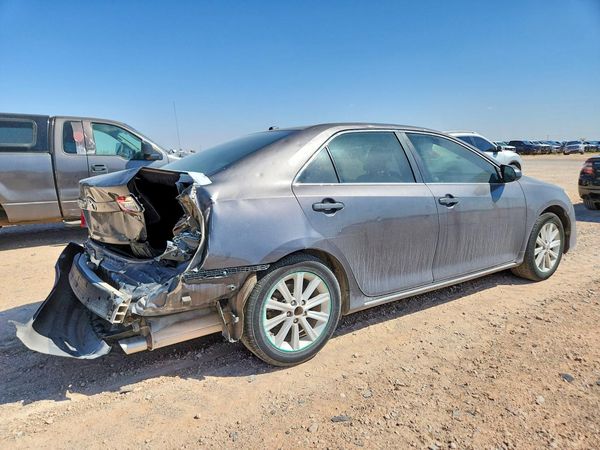 2013 TOYOTA CAMRY