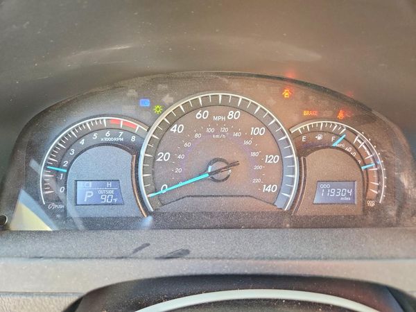 2013 TOYOTA CAMRY