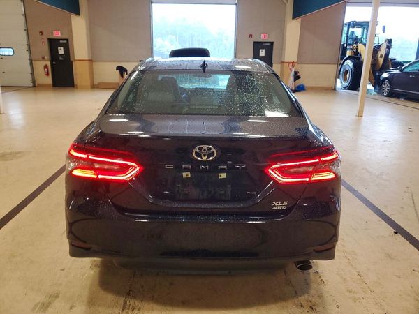 2023 TOYOTA CAMRY