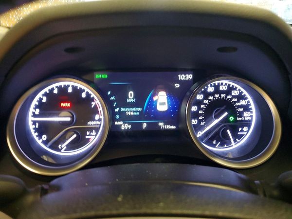 2023 TOYOTA CAMRY