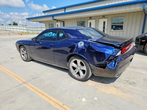 2013 DODGE CHALLENGER Base