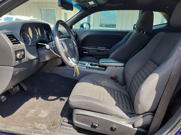 2013 DODGE CHALLENGER Base