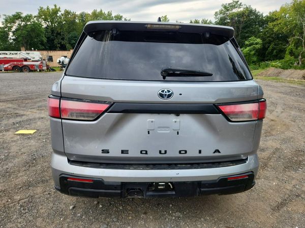 2023 TOYOTA SEQUOIA