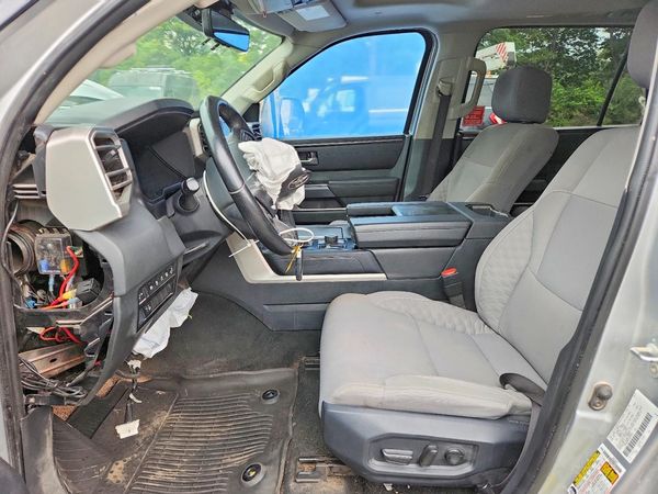 2023 TOYOTA SEQUOIA
