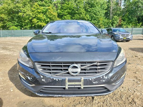 2014 VOLVO S60
