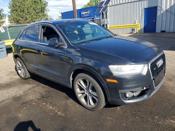 2015 AUDI Q3 quattro Prestige