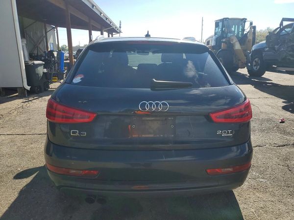2015 AUDI Q3 quattro Prestige