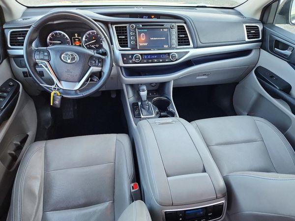 2015 TOYOTA HIGHLANDER Base/Hybrid