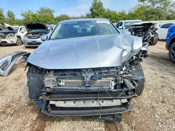 2019 VOLKSWAGEN JETTA S, SE, R-Line