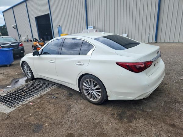 2021 INFINITI Q50 LUXE