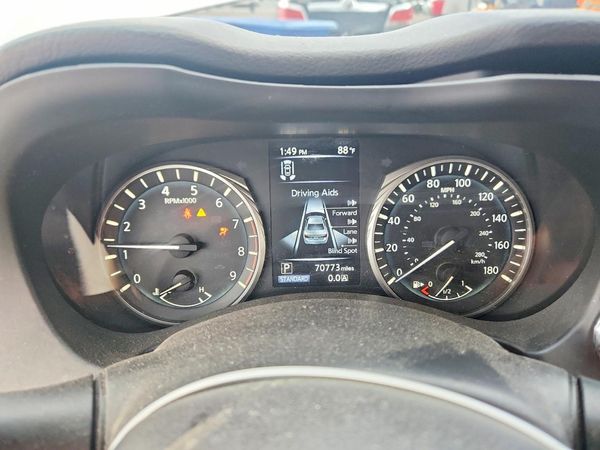2021 INFINITI Q50 LUXE