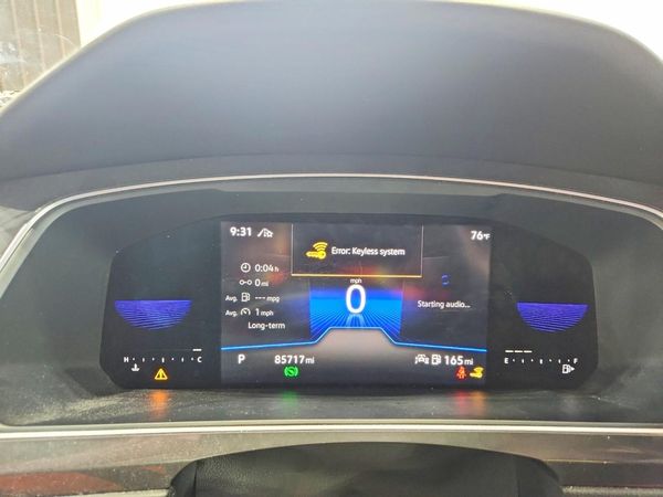 2022 VOLKSWAGEN TIGUAN 4Motion SE