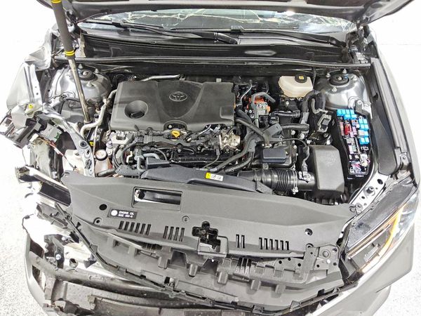 2026 TOYOTA CAMRY — Engine bay