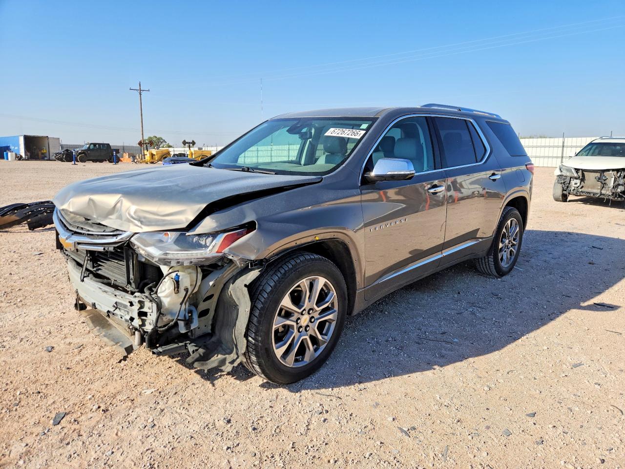 2018 CHEVROLET TRAVERSE Premier — Front 3/4