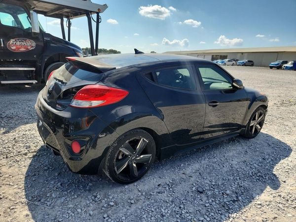 2013 HYUNDAI VELOSTER
