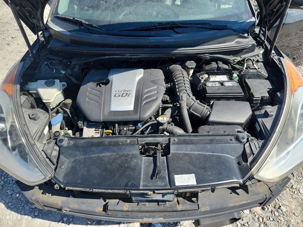 2013 HYUNDAI VELOSTER