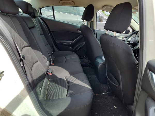 2017 MAZDA 3