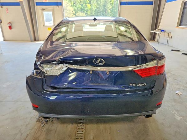 2013 LEXUS ES