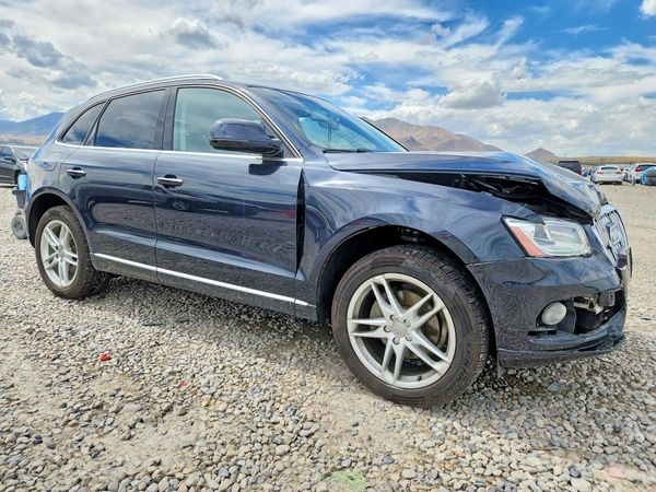 2017 AUDI Q5 quattro Premium